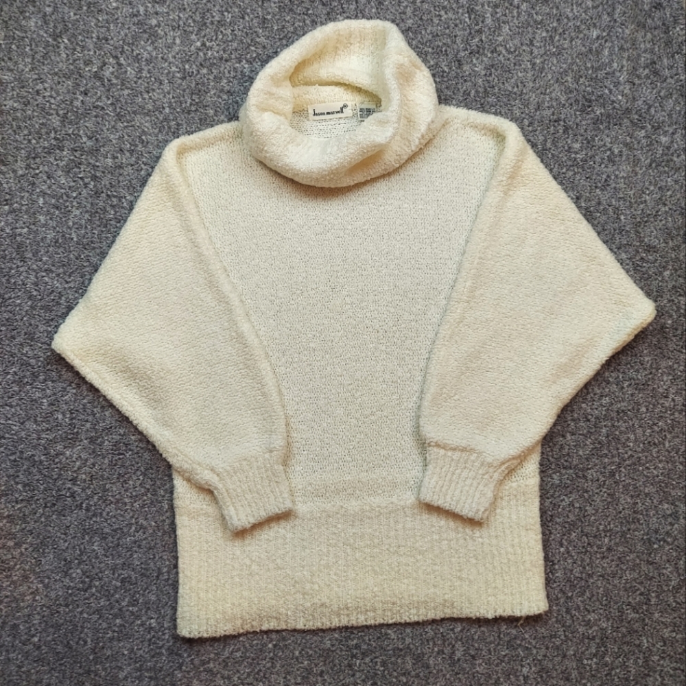 Jason Maxwell Light Cream Cowl Neck Batwing Sleeve Sweater Size M